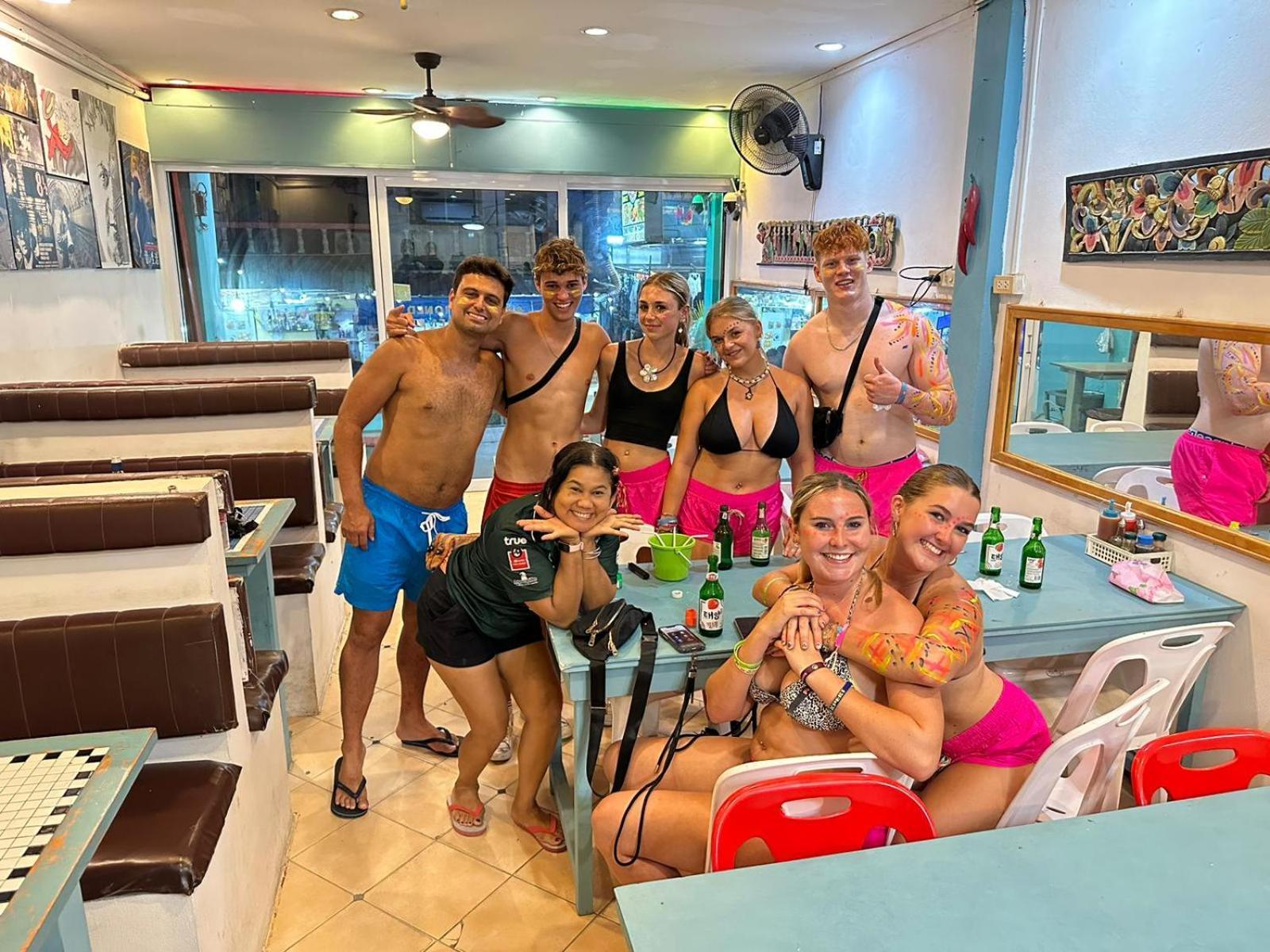 Haadrin Fellini Hostel & Pizzeria Haad Rin Dış mekan fotoğraf